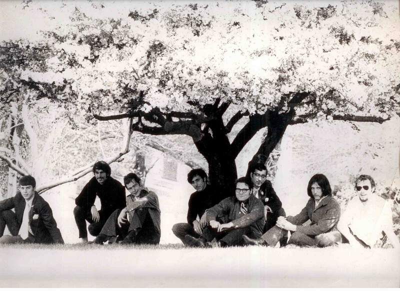 Left to right: Dave, Jeff, John, Les, Mike, Lee, Eric, Bill